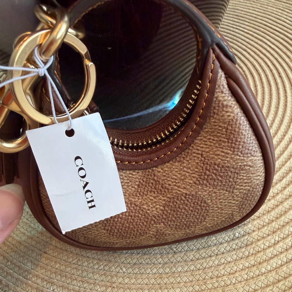 NWT MINI Coach Brown Signature Leather Bag Coin Purse Charm with Key Ring - Picture 8 of 11